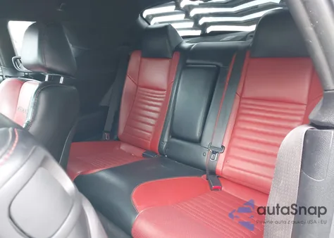 2015 Dodge Challenger R/T Plus Shaker z USA, uszkodzony, nr VIN 2C3CDZBT2FH873576